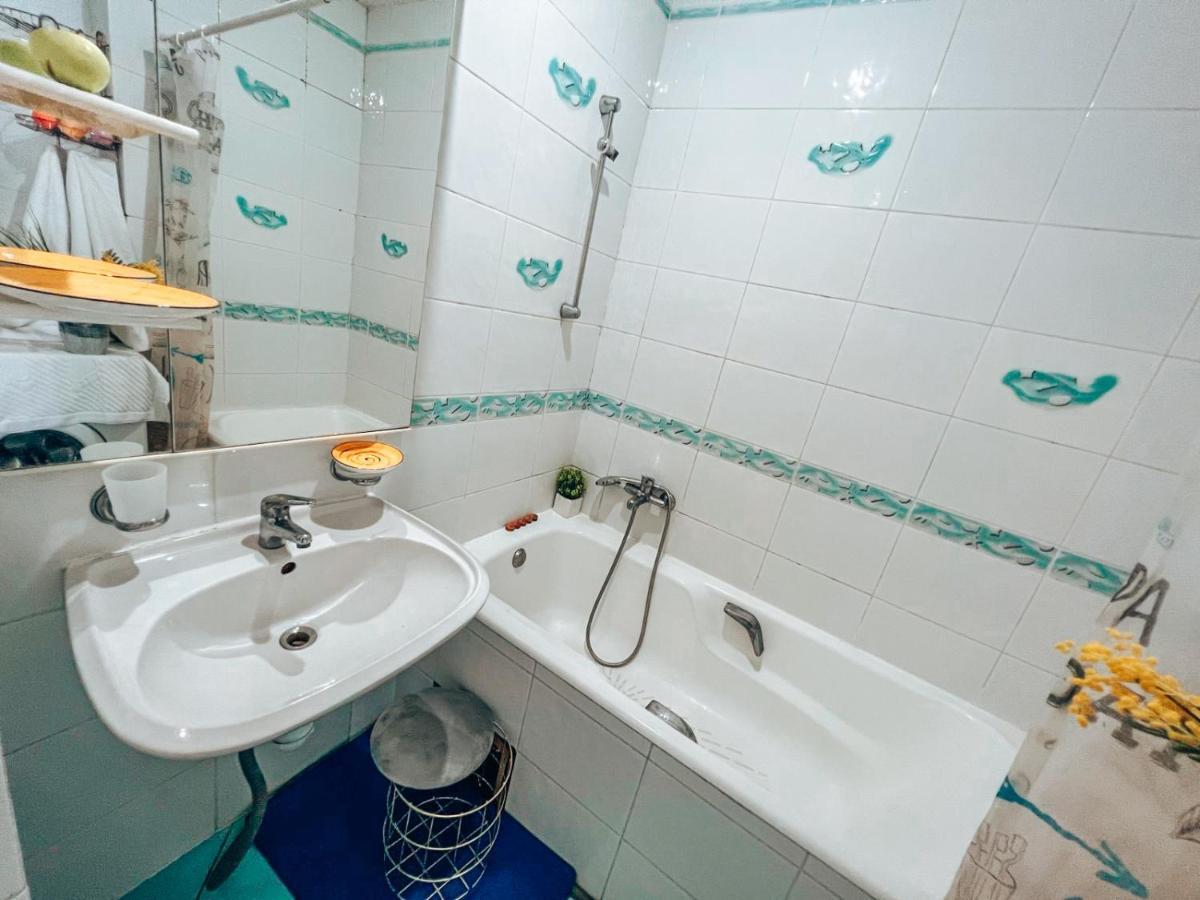 Apartments Rentals Ukraine On Kreshchatik Kiev Bagian luar foto