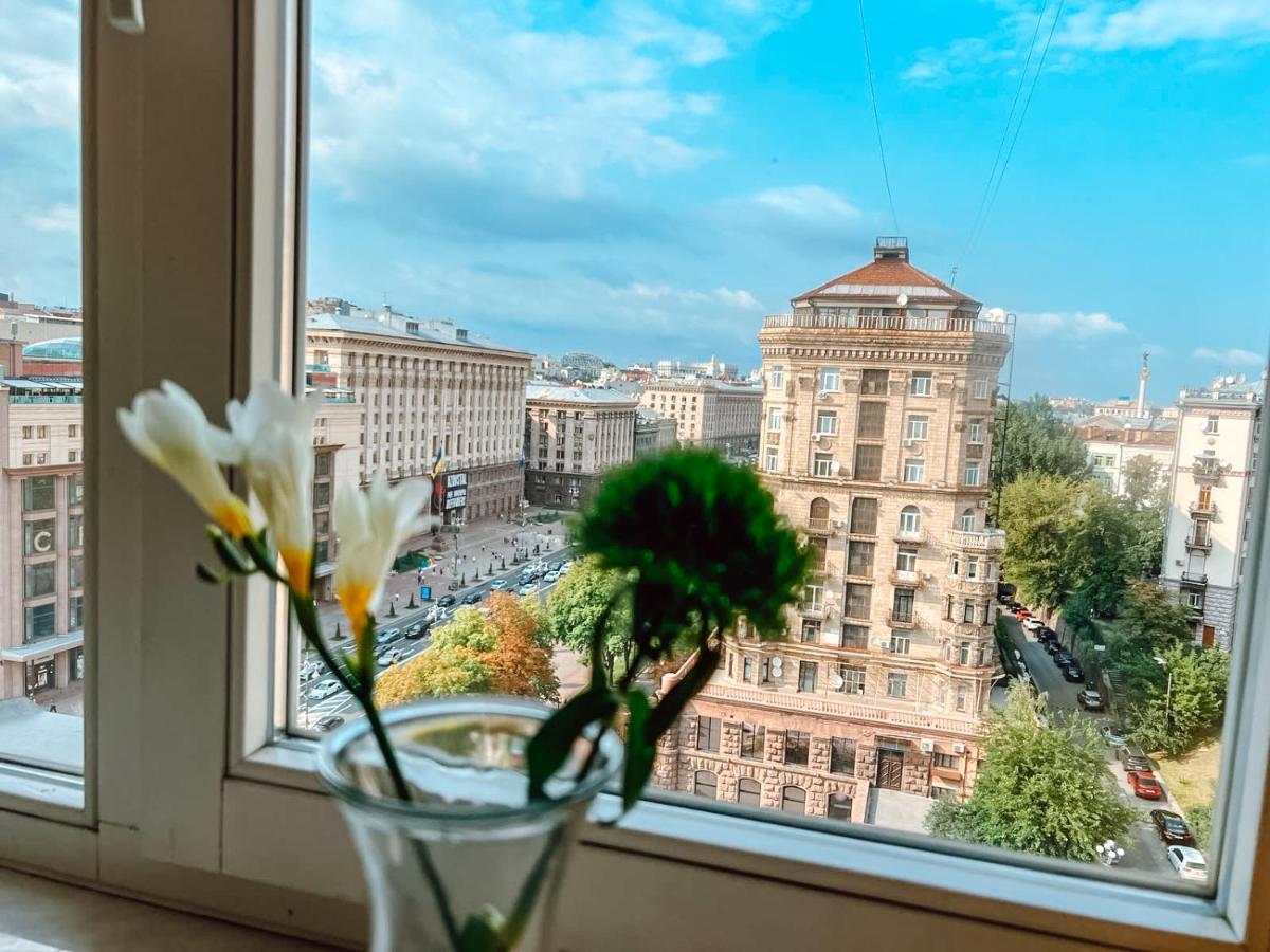 Apartments Rentals Ukraine On Kreshchatik Kiev Bagian luar foto