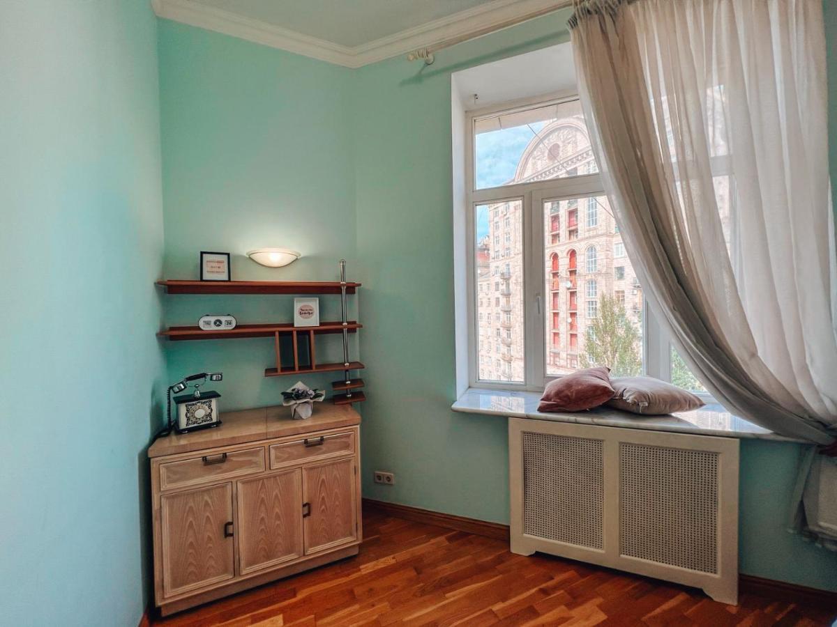 Apartments Rentals Ukraine On Kreshchatik Kiev Bagian luar foto